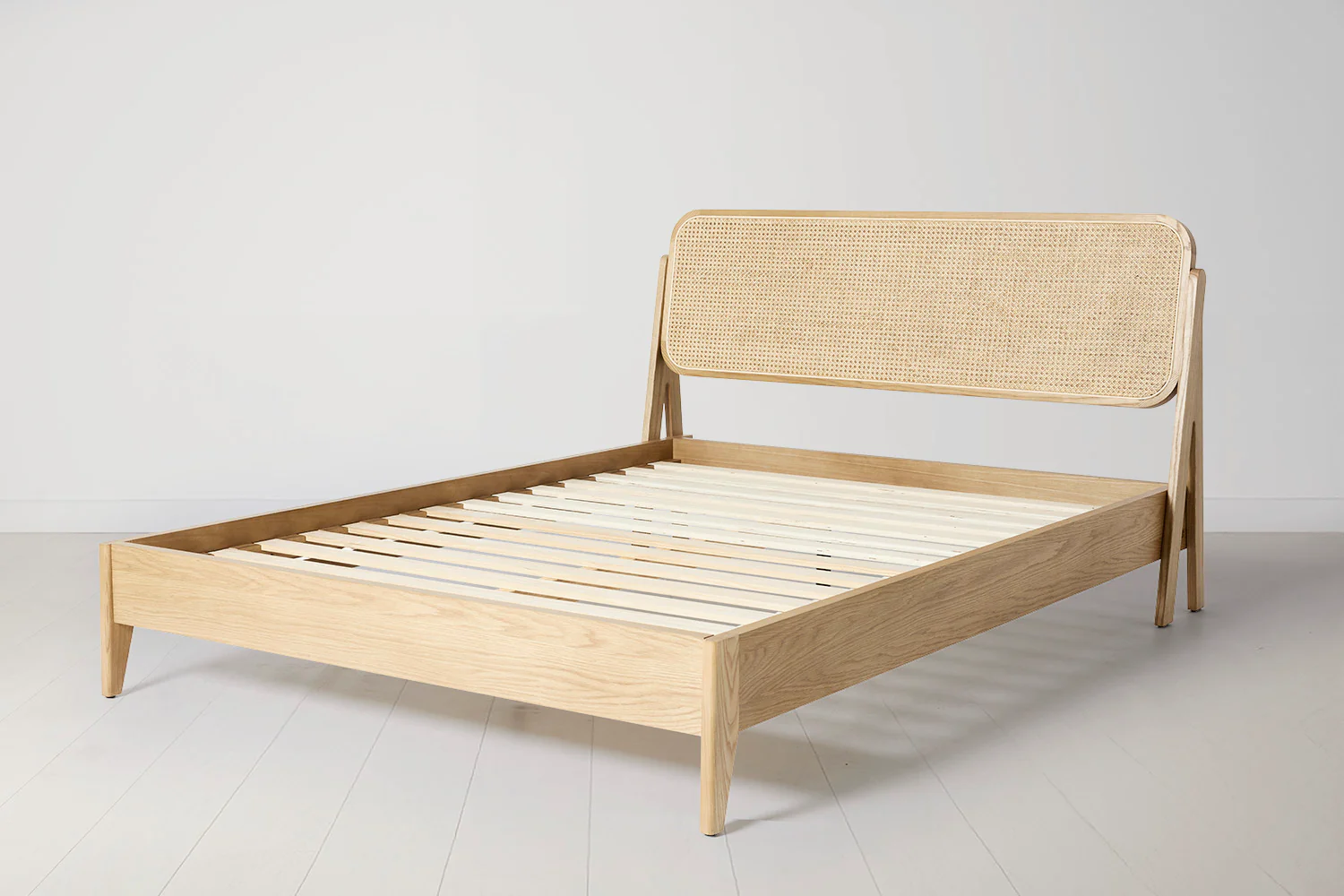 Bed 04 King Sized Bed, Oak - Image 3