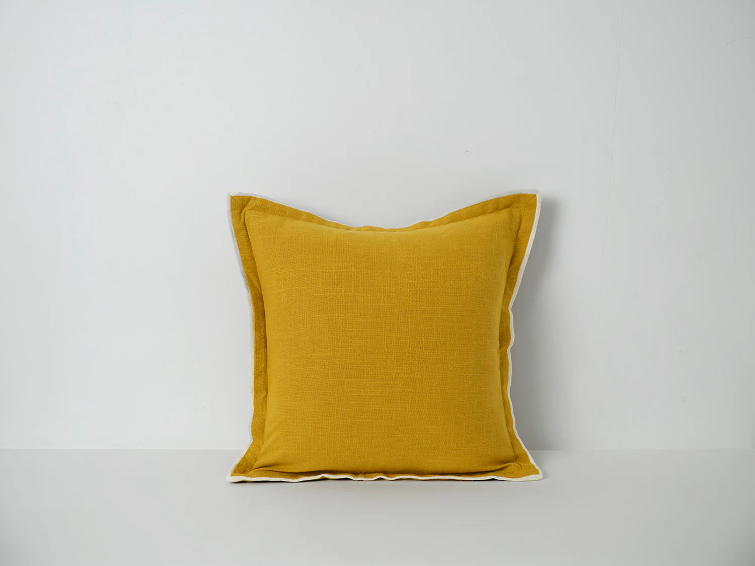 Cushion 03 - Image 2