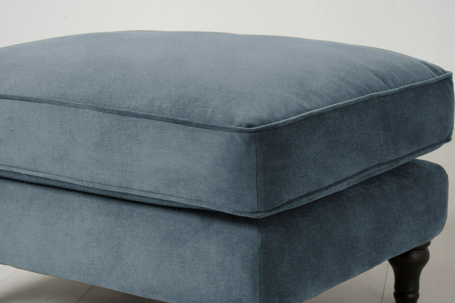Model 15 Ottoman, Hydo - Image 4